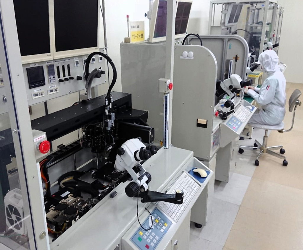 Assembly process, Assembly business, Assembly factory, Clean room, Fine parts, Product assembly, Optical communication